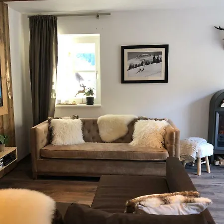 شقة Alpinresort 1 كابرون