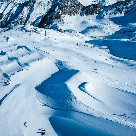 Alpinresort 1 شقة